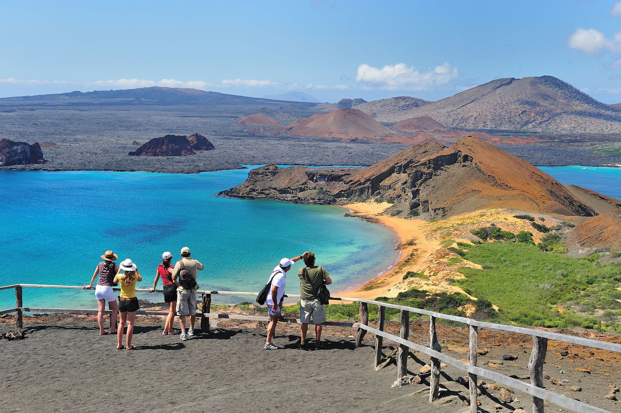Pikaia Lodge Santa Cruz Island Exterior photo